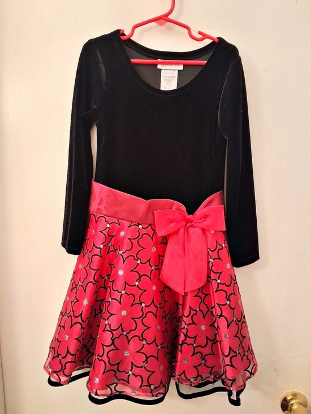 Bonnie Jean Long Sleeve Velvet Bodice Floral Mesh Skirt Dress Girls 6